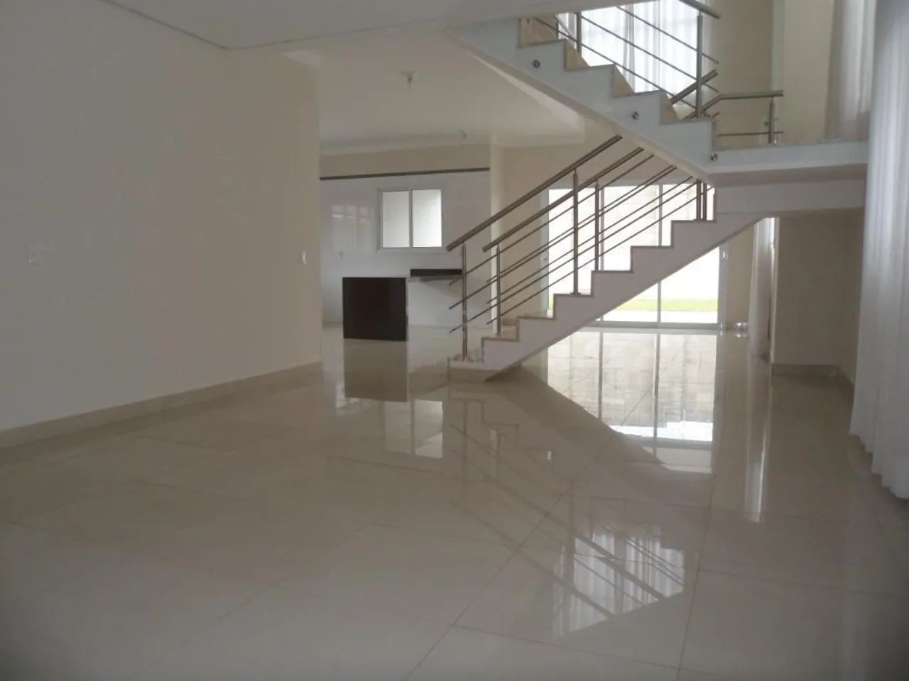 Casa para alugar em Campinas, Swiss Park, com 4 suítes, com 270 m² - Foto 5