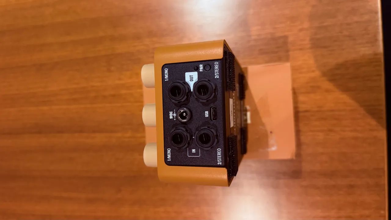 UAD Enigmatic - Foto 3