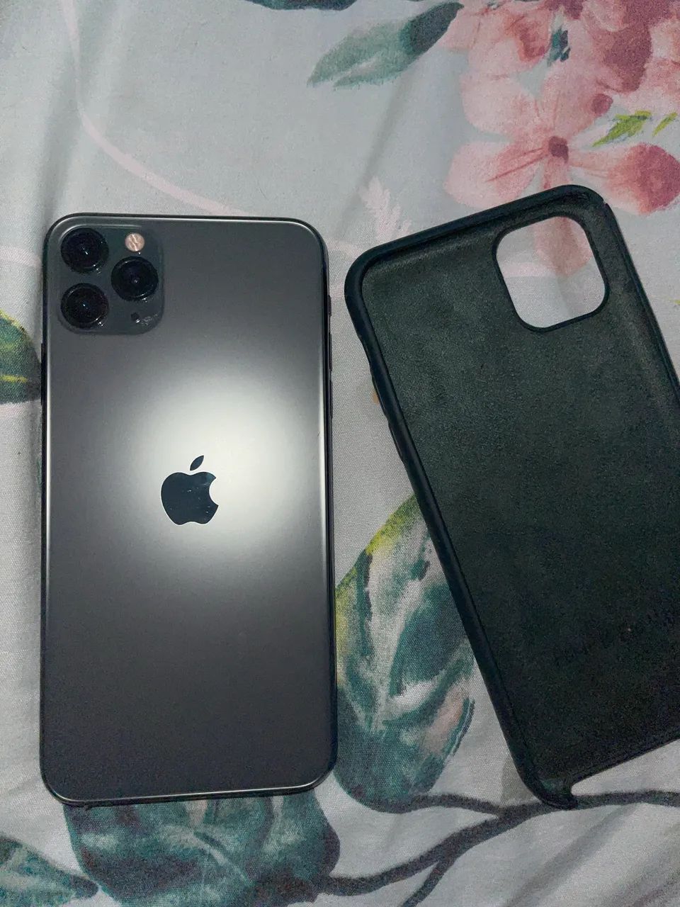 iPhone 11 Pro Max 256 giga - Foto 2