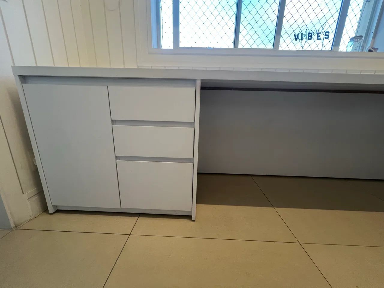 Mesa/ Escrivaninha - Foto 2