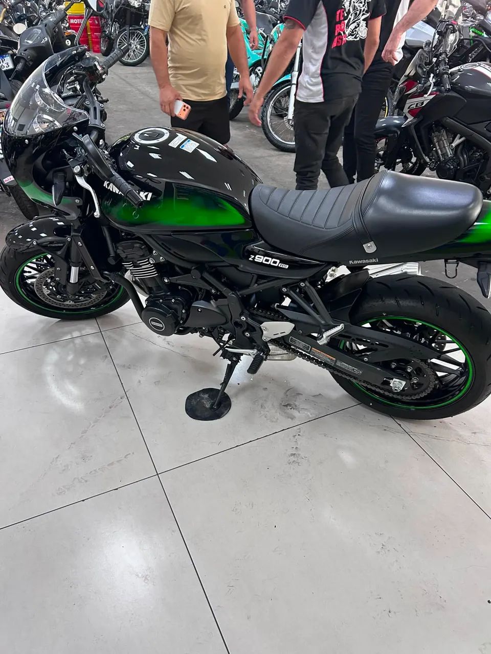 KAWASAKI Z900RS - Foto 4