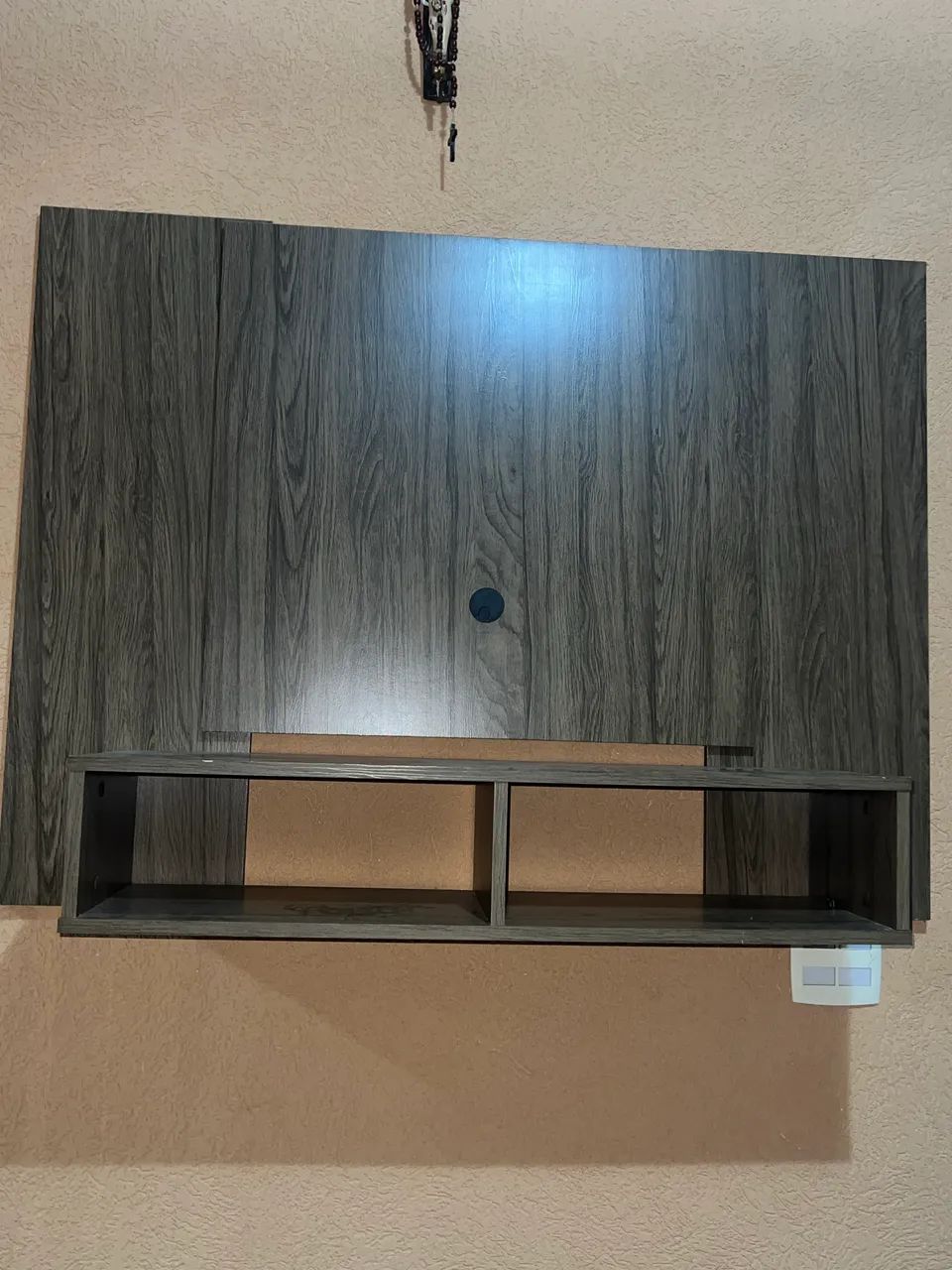 Painel suspenso com rack - Foto 4