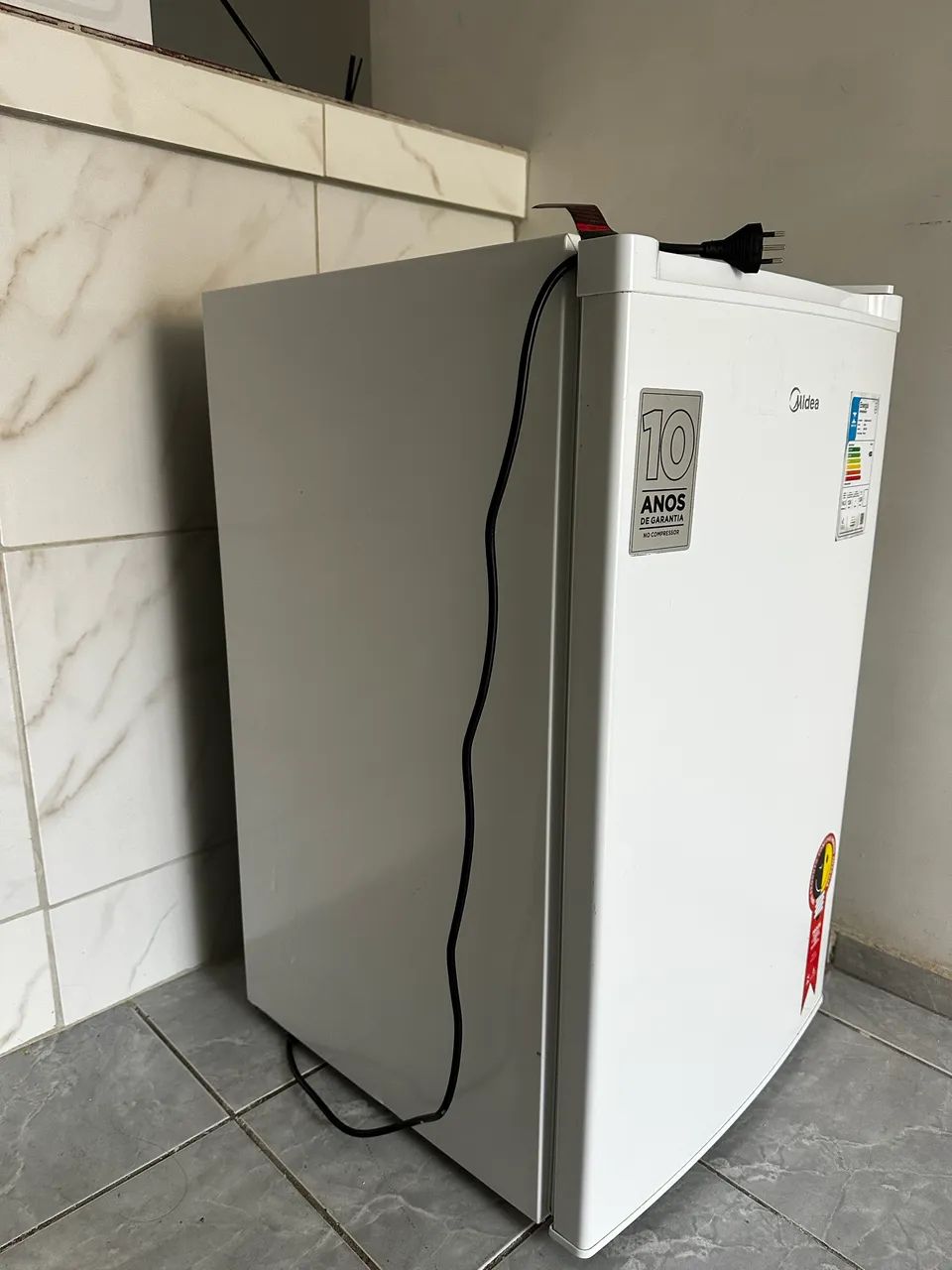 Frigobar Midea 124 Lts  - Foto 3