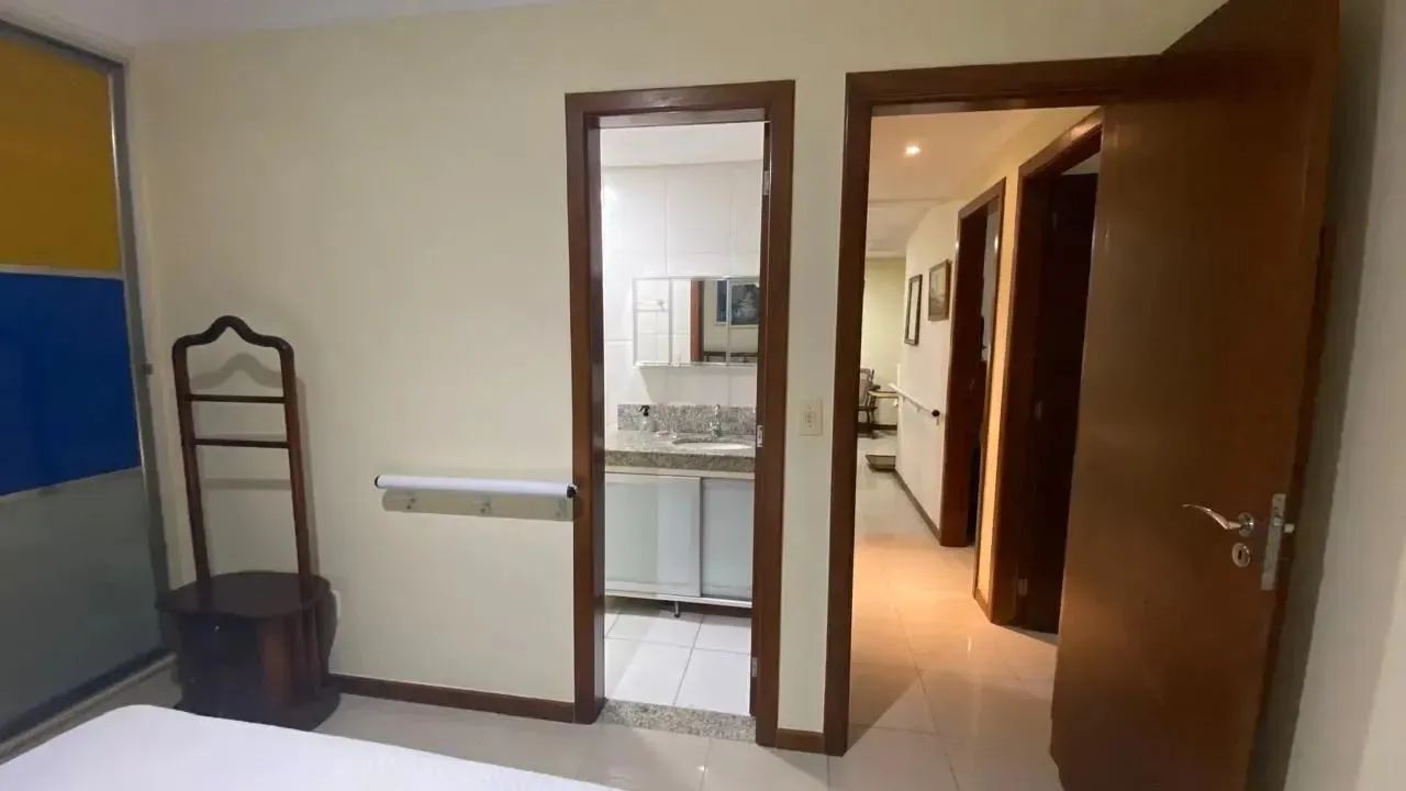 EXCELENTE 3 QTS NO CORAÇÃO DE ITAPUÃ - Foto 10