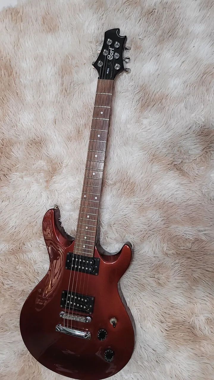 Guitarra cot M200 