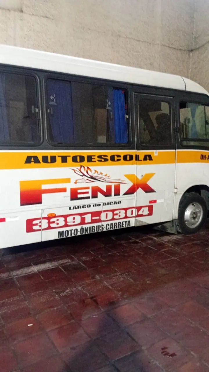 MICRO ONIBUS NEOBUS THUNDER 2012 EXECUTIVE DIESEL