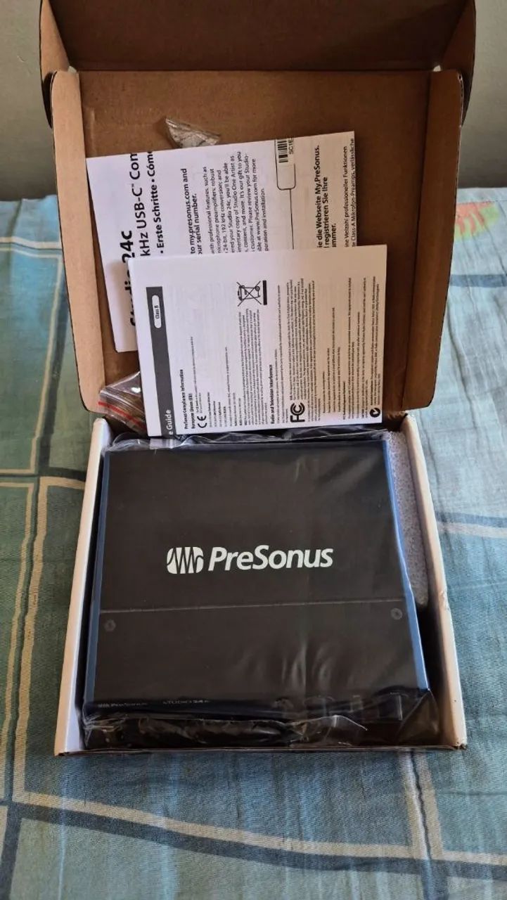 Interface de áudio Presonus Studio 24c - Foto 5