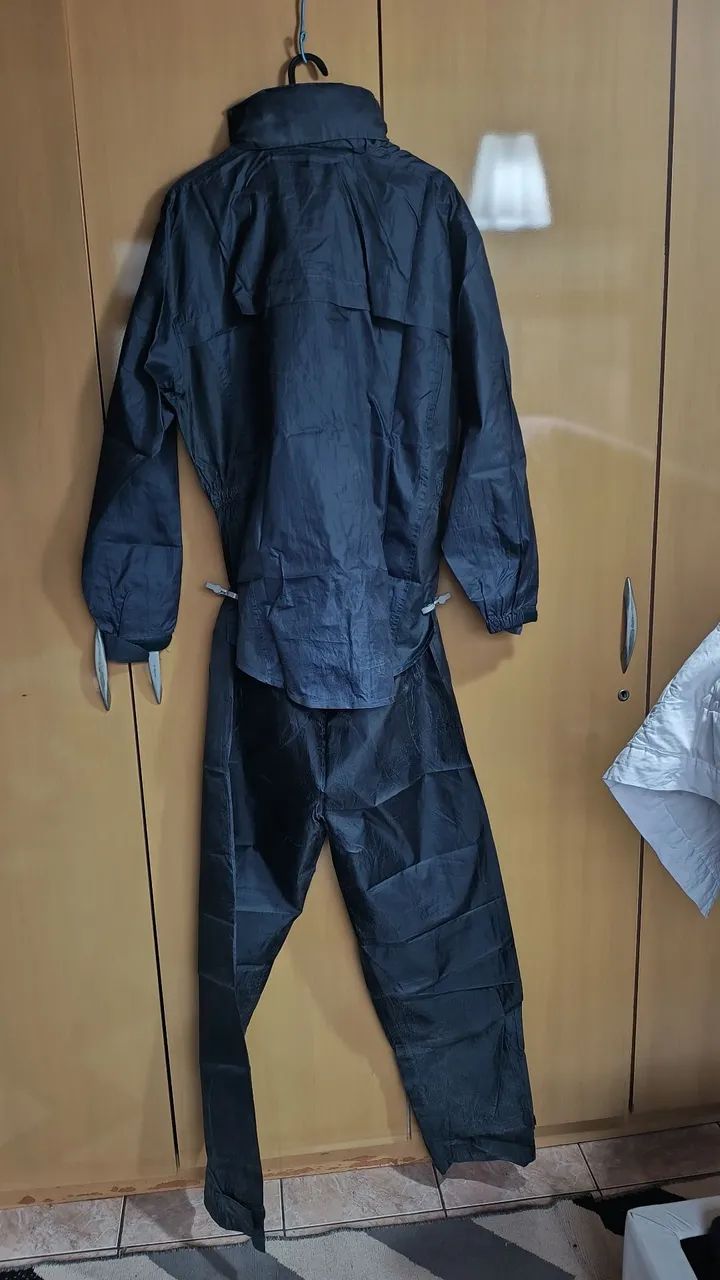 CONJUNTO CAPA DE CHUVA TRILHA E RUMOS  - Foto 4