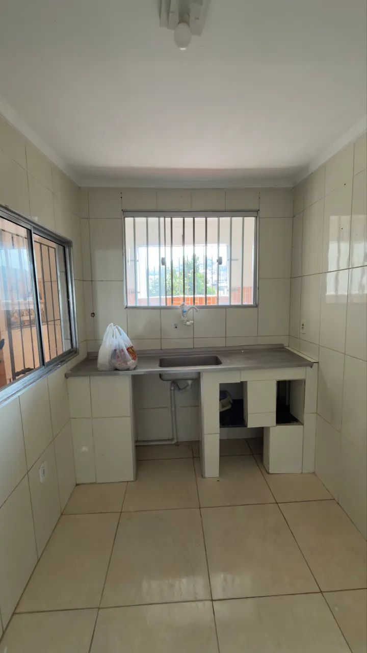 Alugo Apartamento de 02 Quartos em Vitória  - Foto 2