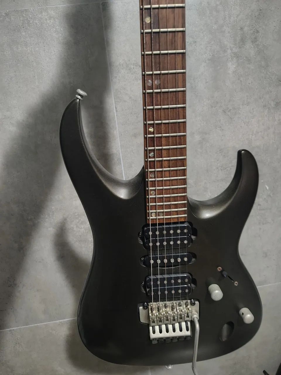 Guitarra Cort Floyd Rose - Foto 4