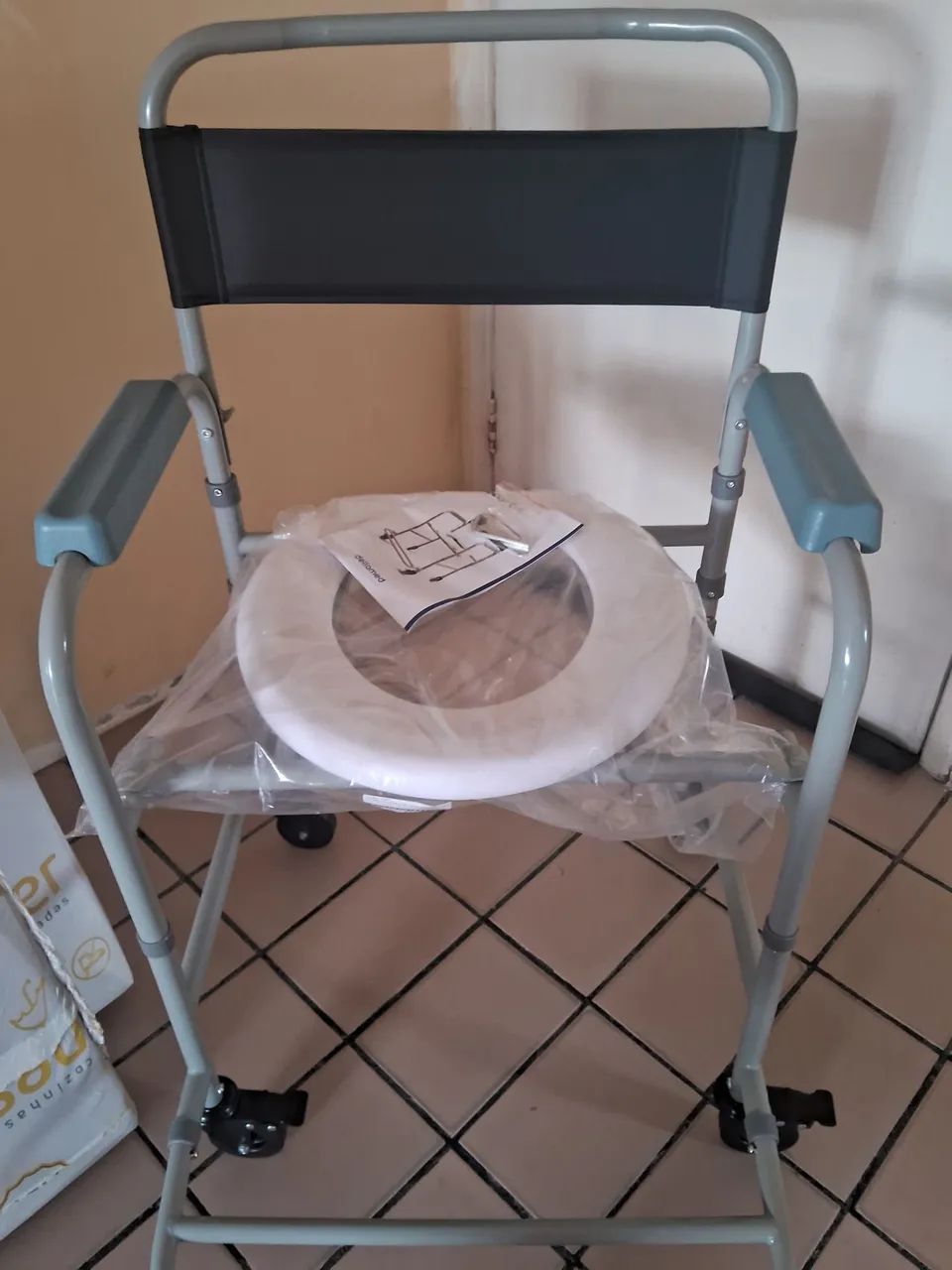 Cadeira de Banho 100kg - Foto 3