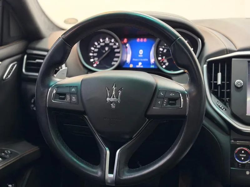Maserati Ghibli 3.0 V6 330cv Aut., foto 16 de 20