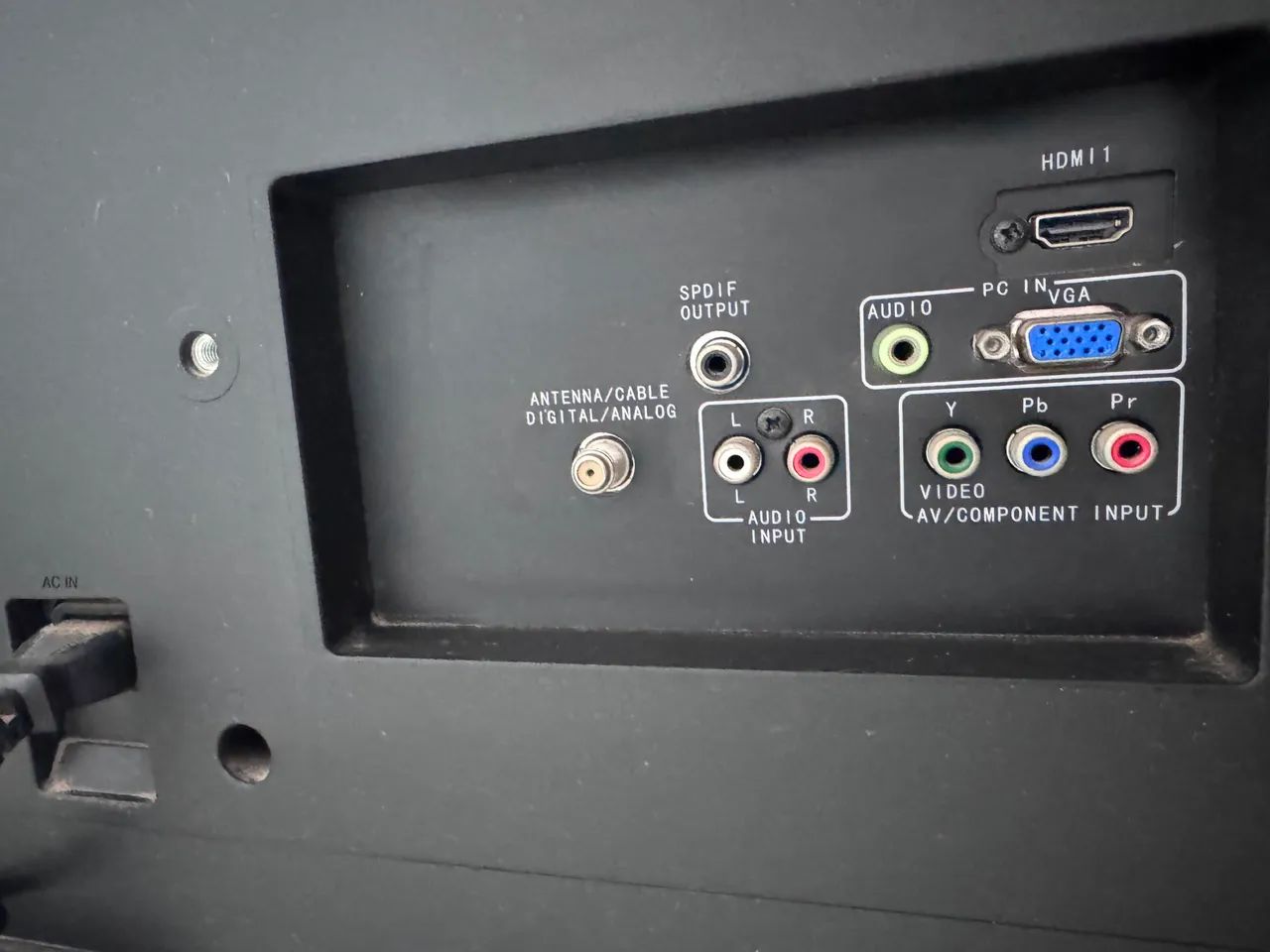 Vendo TV AOC 32 polegadas LCD. - Foto 4