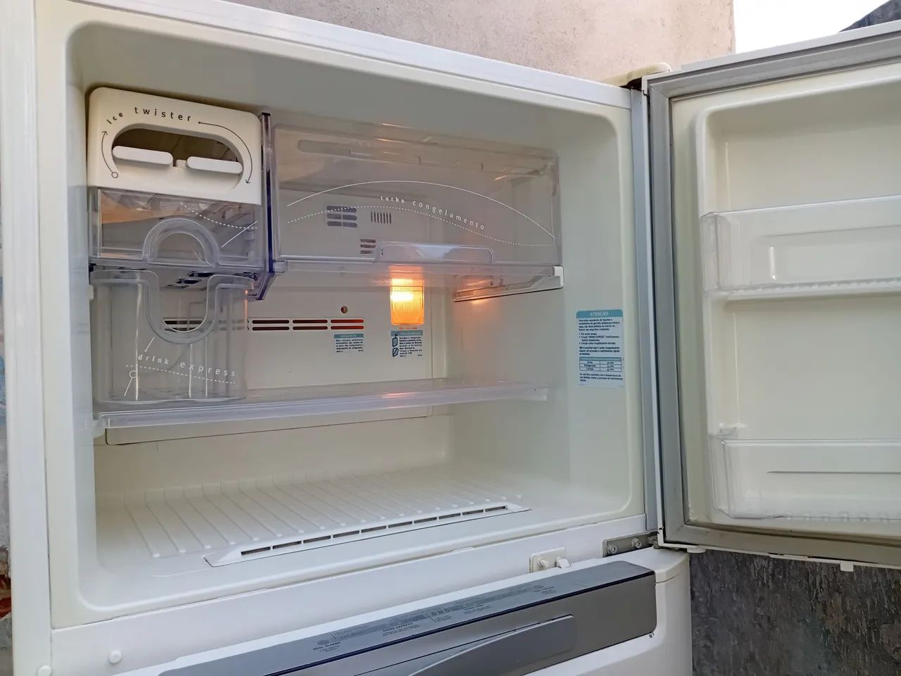 Geladeira Eletrolux DF46 402 litros  - Foto 4