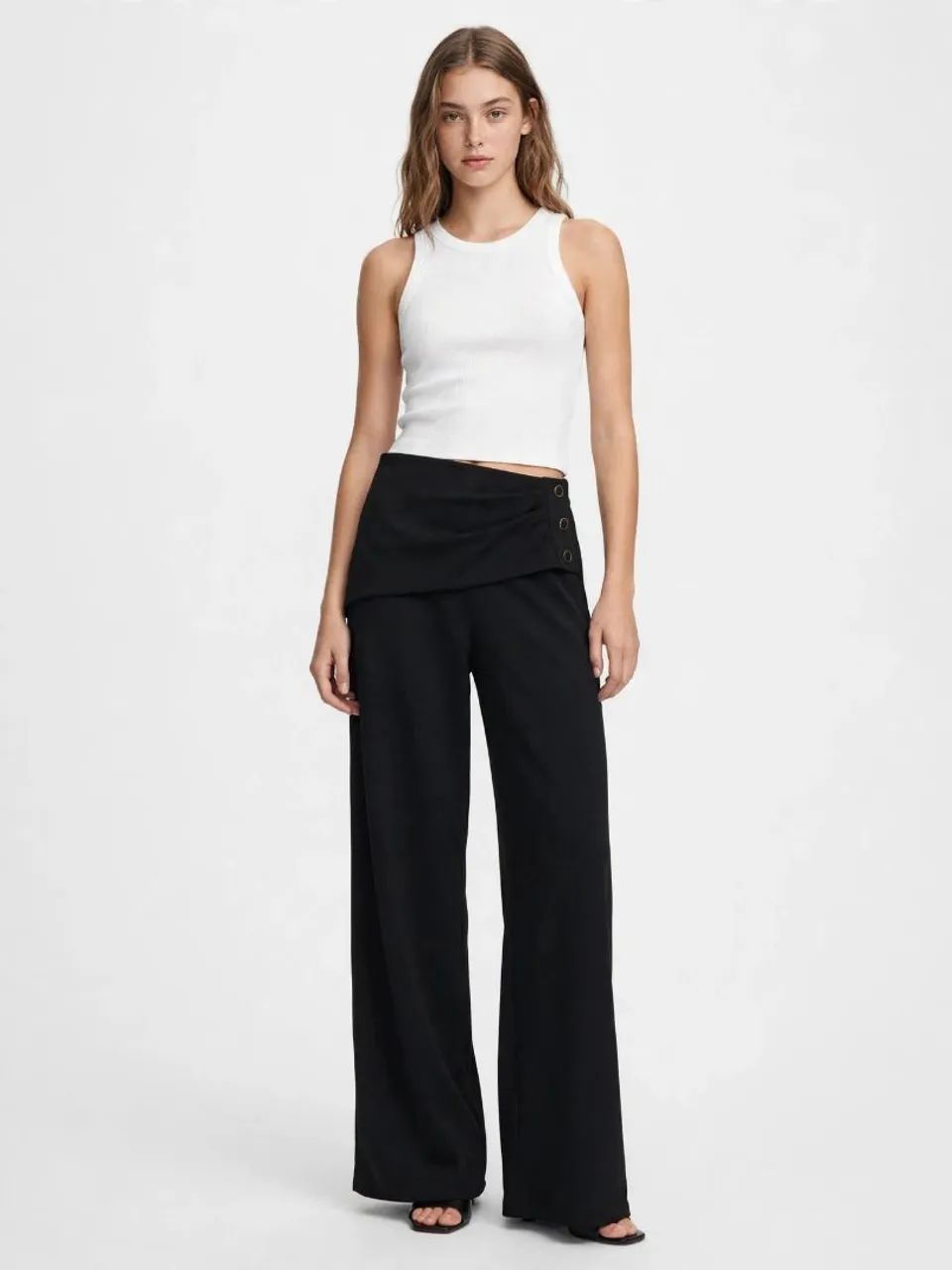 Calça pantalona de malha 