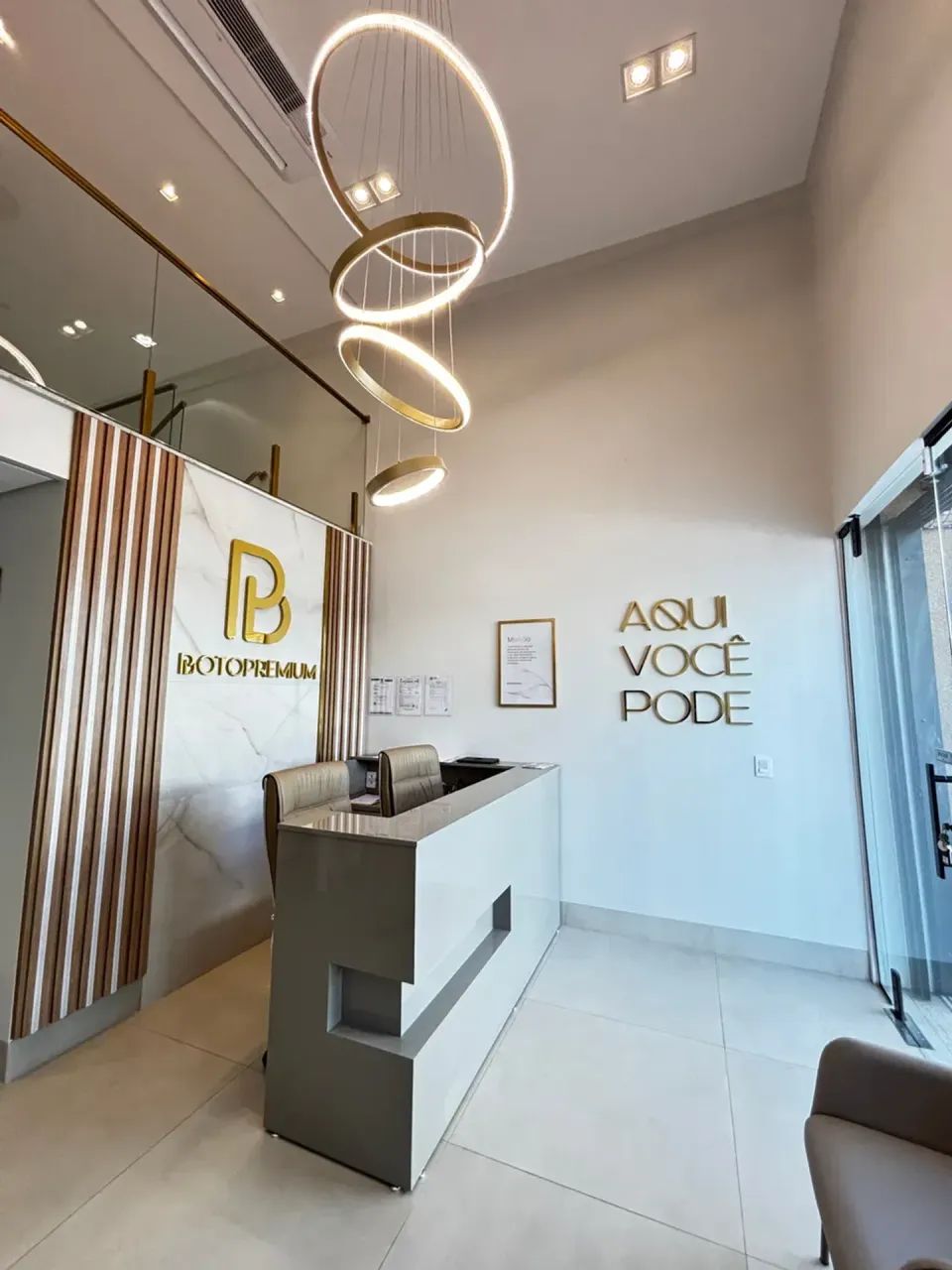 CLÍNICA COMPLETA NA T-2  120 m² | PRONTA PARA FUNCIONAR - Foto 3
