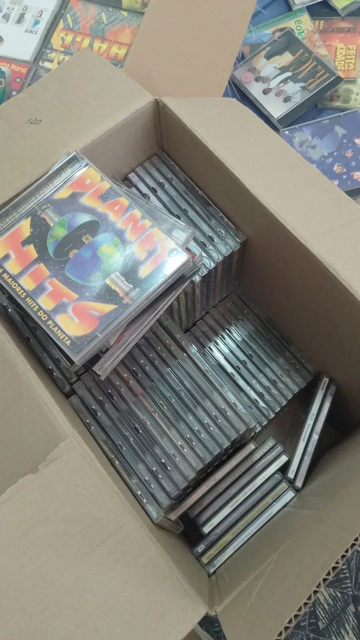 COLEÇÃO DE CDS - Foto 5