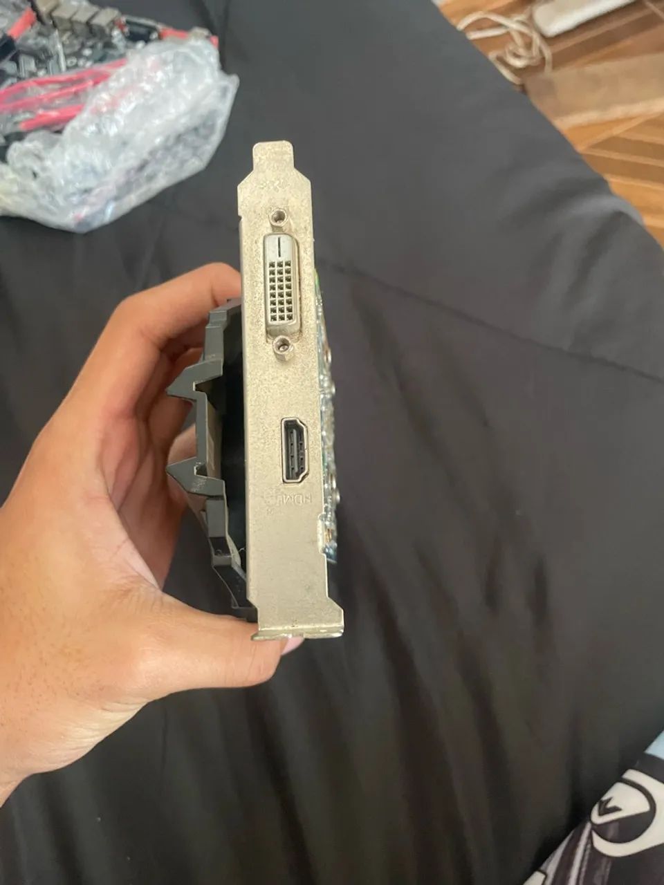 GT 1030 2gb GDDR5  - Foto 4