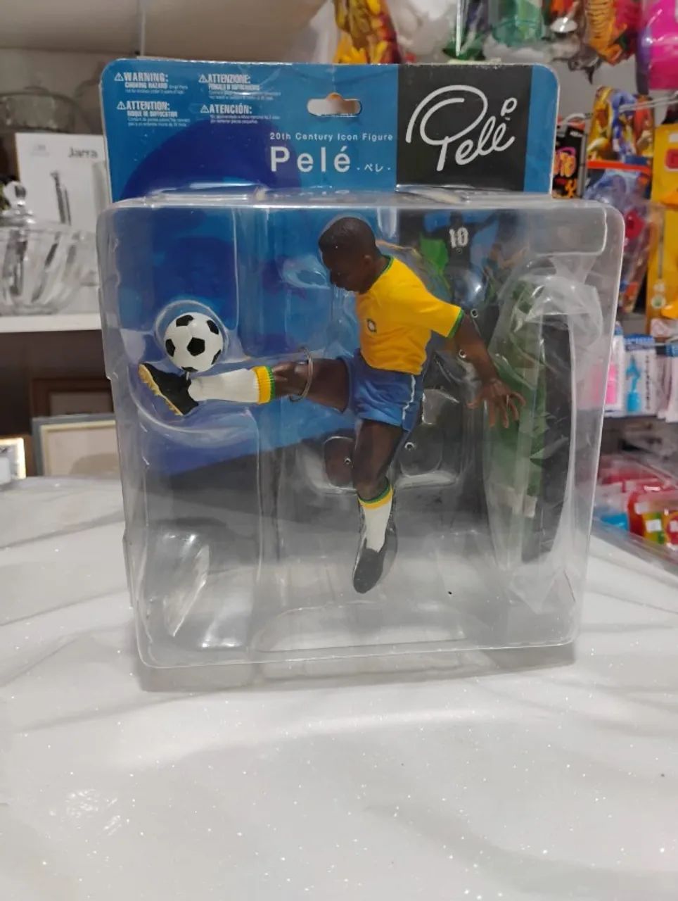 VENDE-SE BONECO DO PELÉ - Foto 4