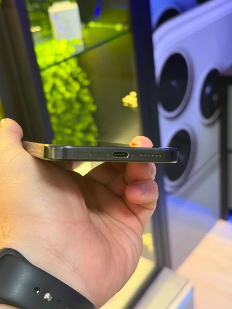 iPhone 16 Pro Max 256GB com 18 Meses de Garantia - Foto 4