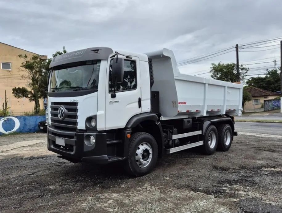 VW 31280 Traçado Com Caçamba de 12m3 - Ano 2016