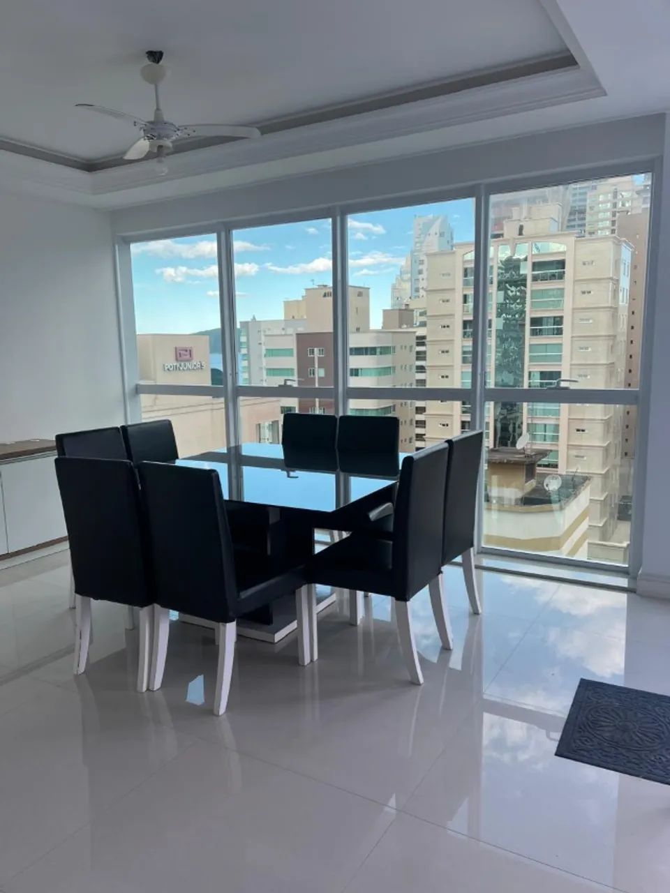Apartamento  em Itapema 4 Suites, quadra mar - Foto 3