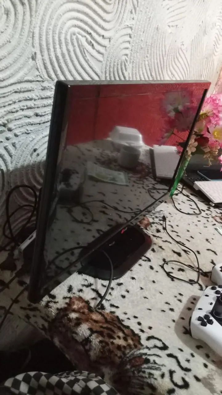 Televisão 300 - Foto 2