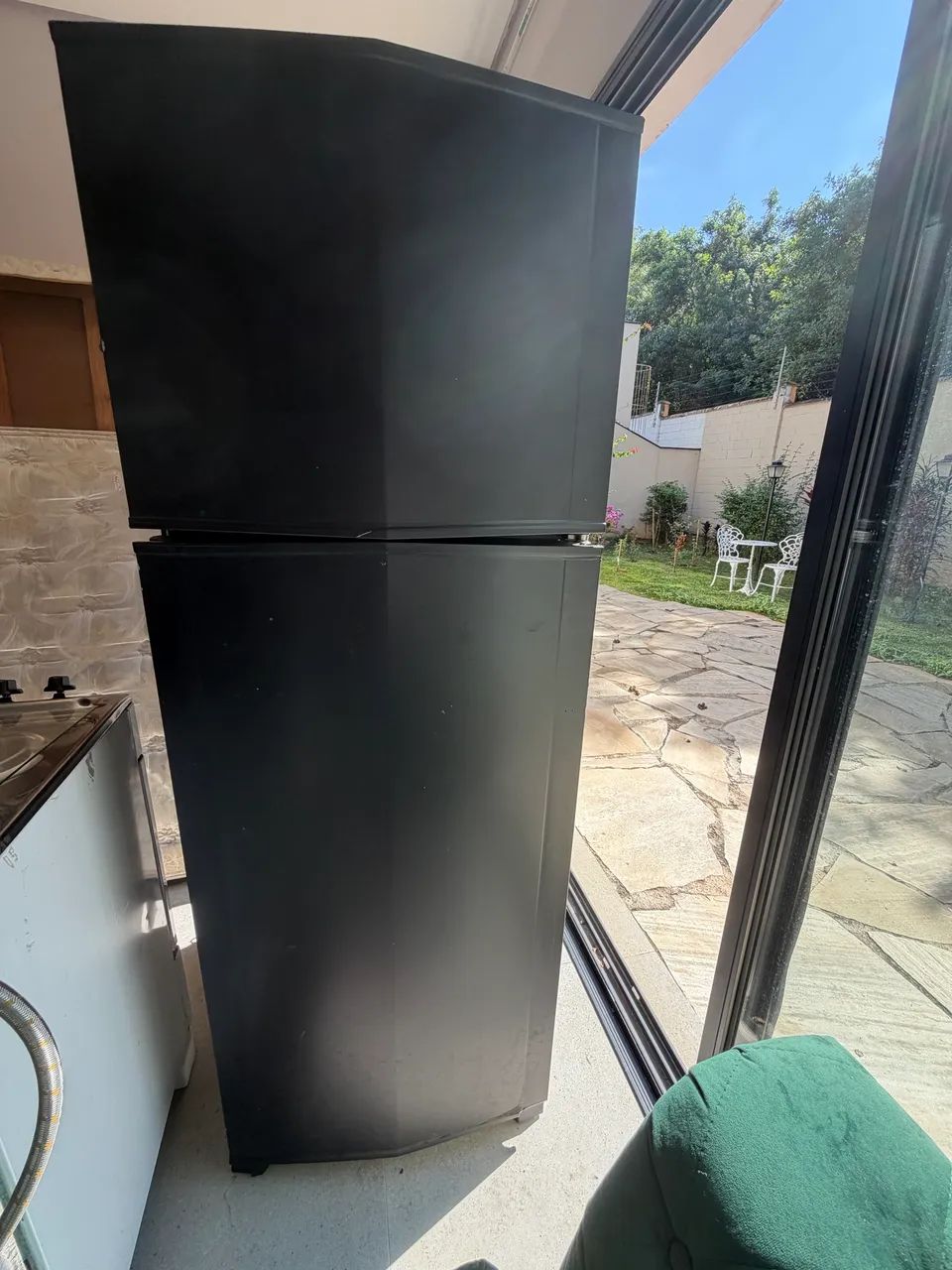 GELADEIRA PRETA - Foto 2