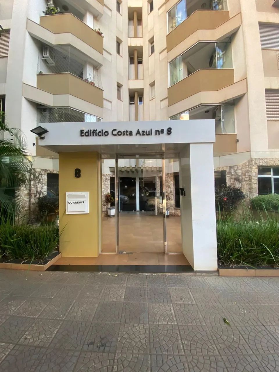 Apartamento à venda em Maringá, Zona 07, com 3 quartos, com 110.85 m², Edifício Costa Azul - Foto 2
