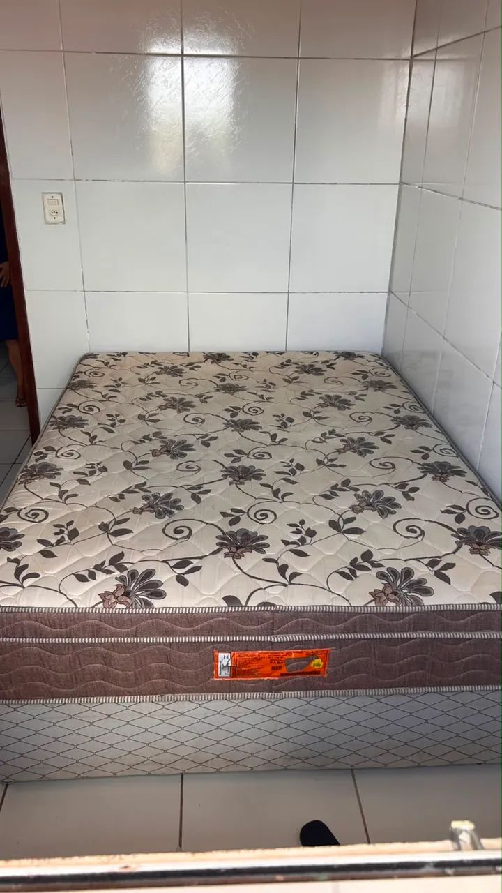 Vendo Cama Box e Máquina de Lavar - Foto 3