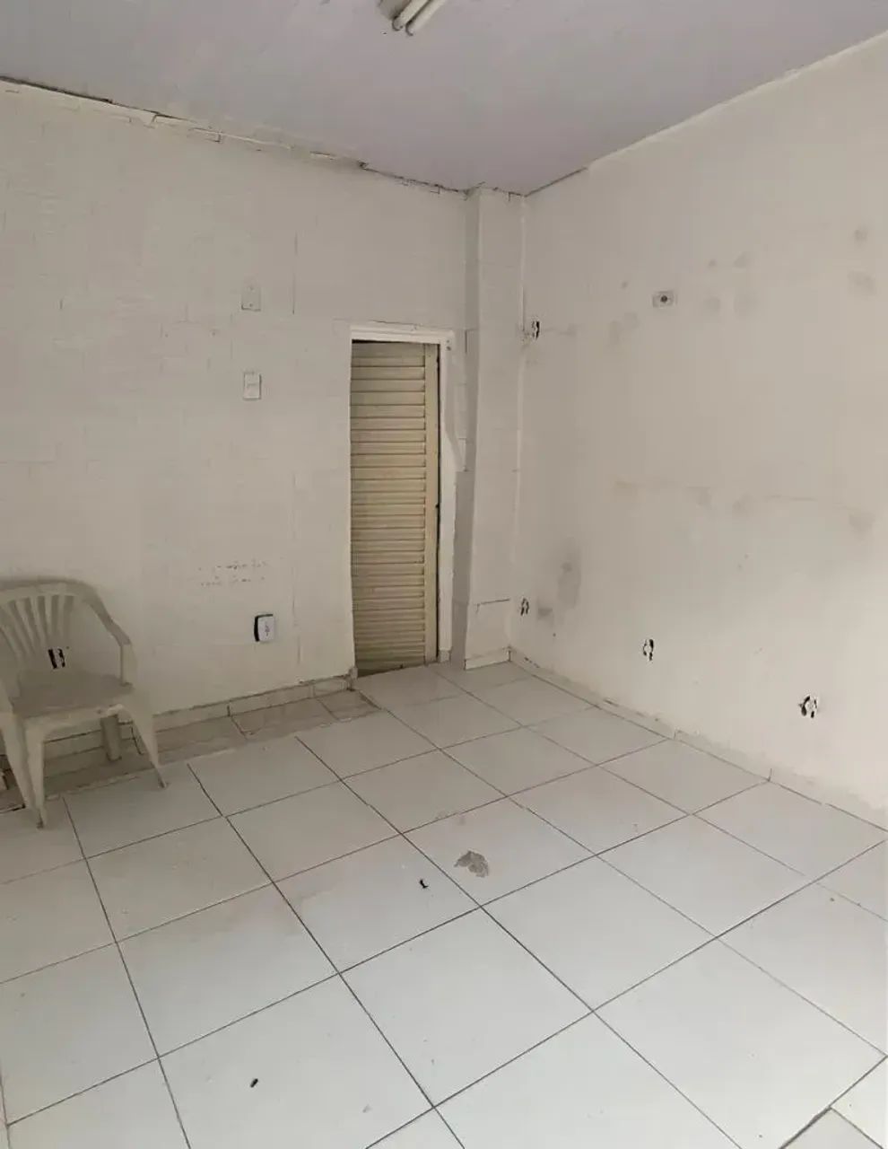 Ponto comercial/Loja/Box para aluguel com 25 metros quadrados - Foto 5