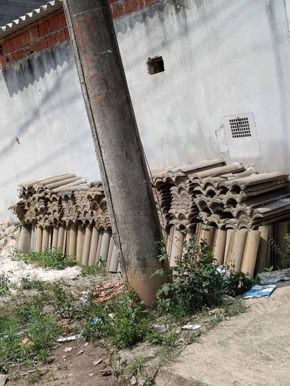 Vende se quase 300 telha de cimento  - Foto 2