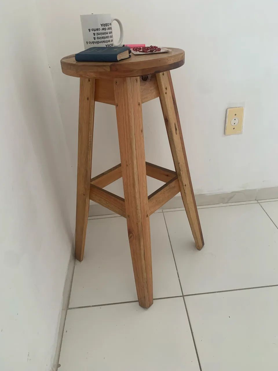 VENTILADOR / BANCO / CABIDE DE ROUPA - Foto 2