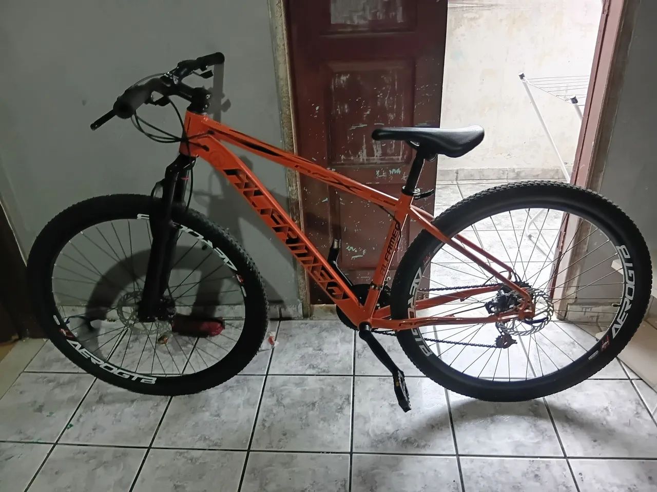 VENDO BICICLETA ARO 29 - Foto 3