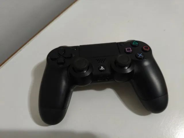 Controle PS4 Original (DualShock 4) - Com detalhe no L2/R2 (Para Conserto)