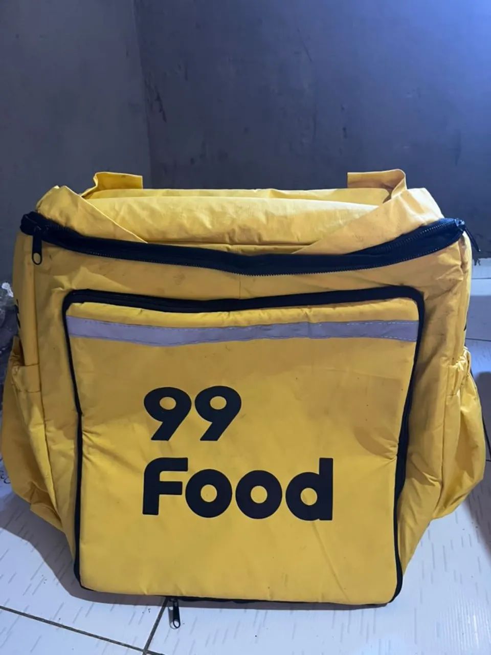 Mochila da 99 Nova zerada R$ 150
