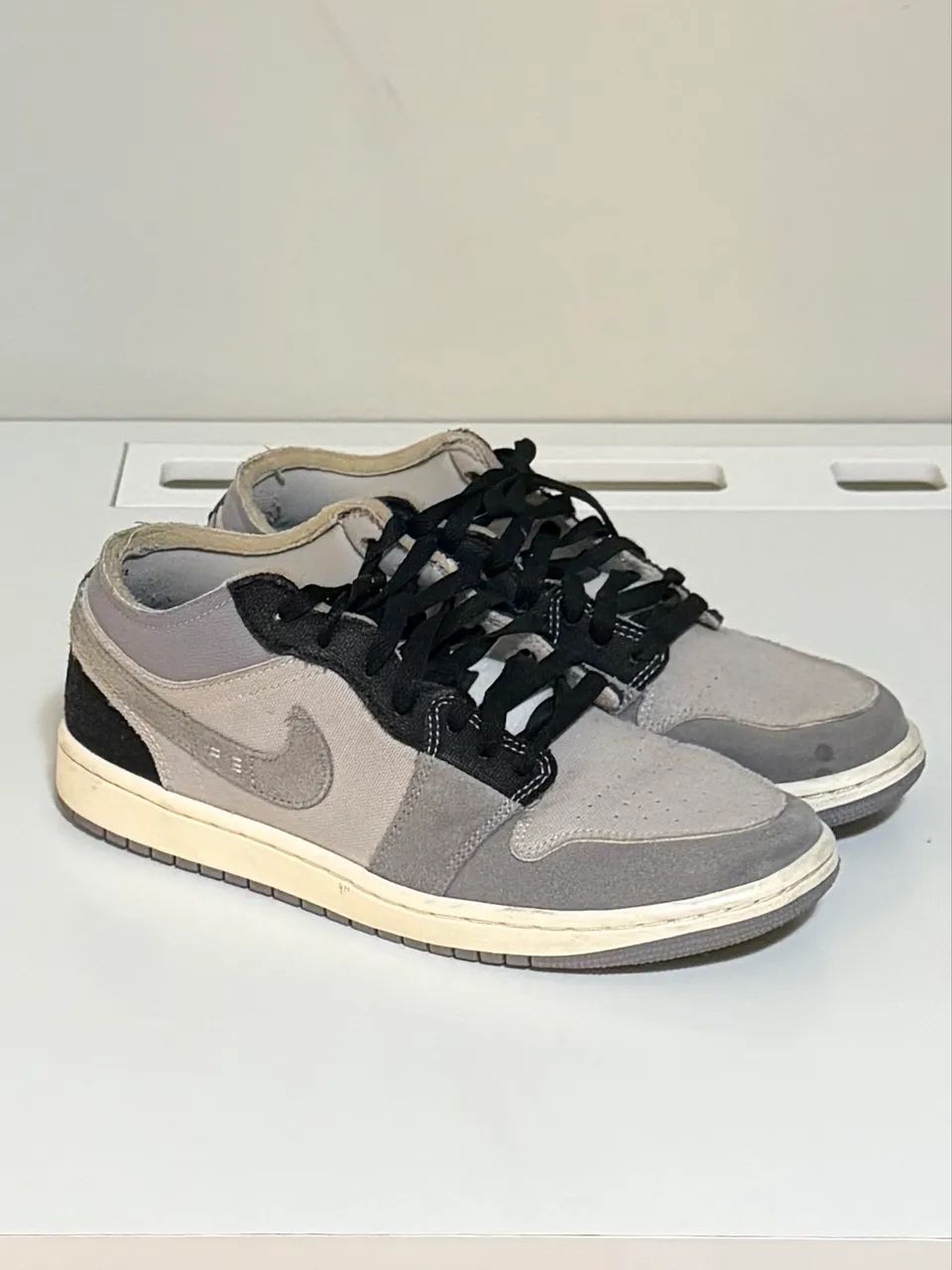 Tênis Nike Jordan 1 Cinza 40