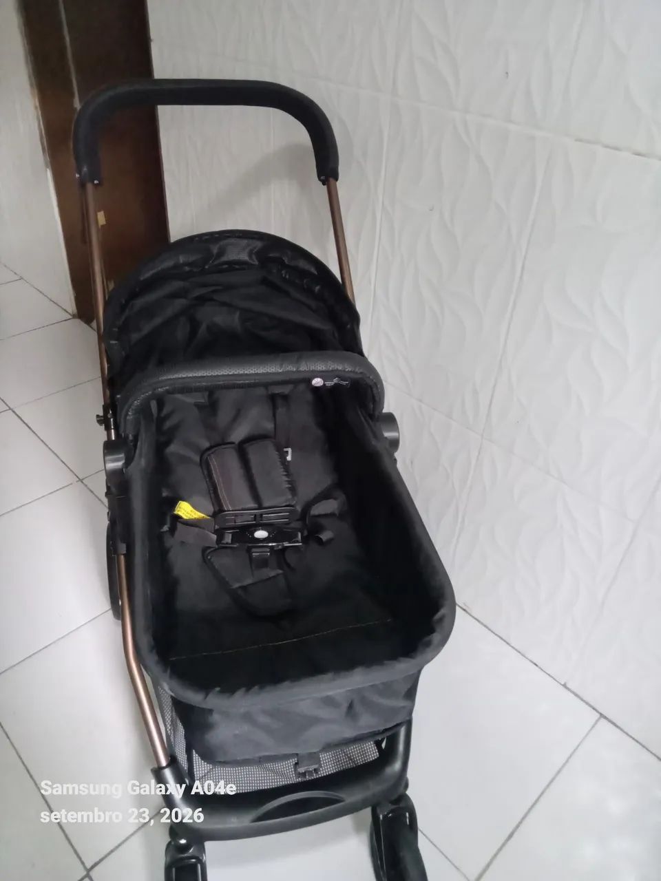Carrinho de bebê Moisés novíssimo  - Foto 5