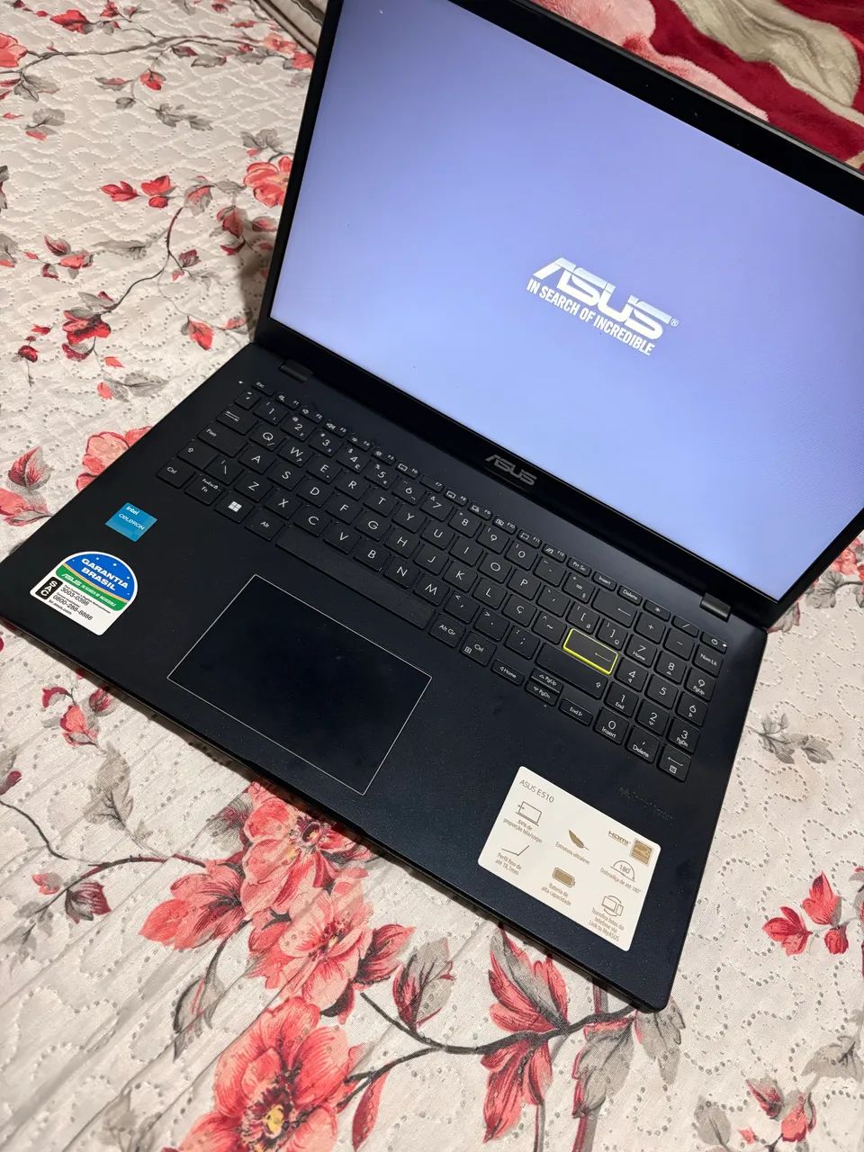 Notebook ASUS E510 - |R$ 1700, 00