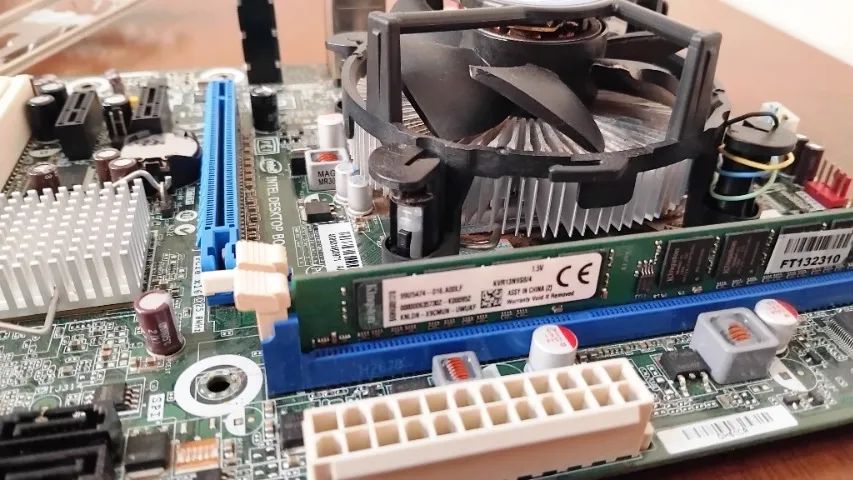 kit placa mae intel core i3 3240 3,4ghz 4gb 1333mhz - Foto 3