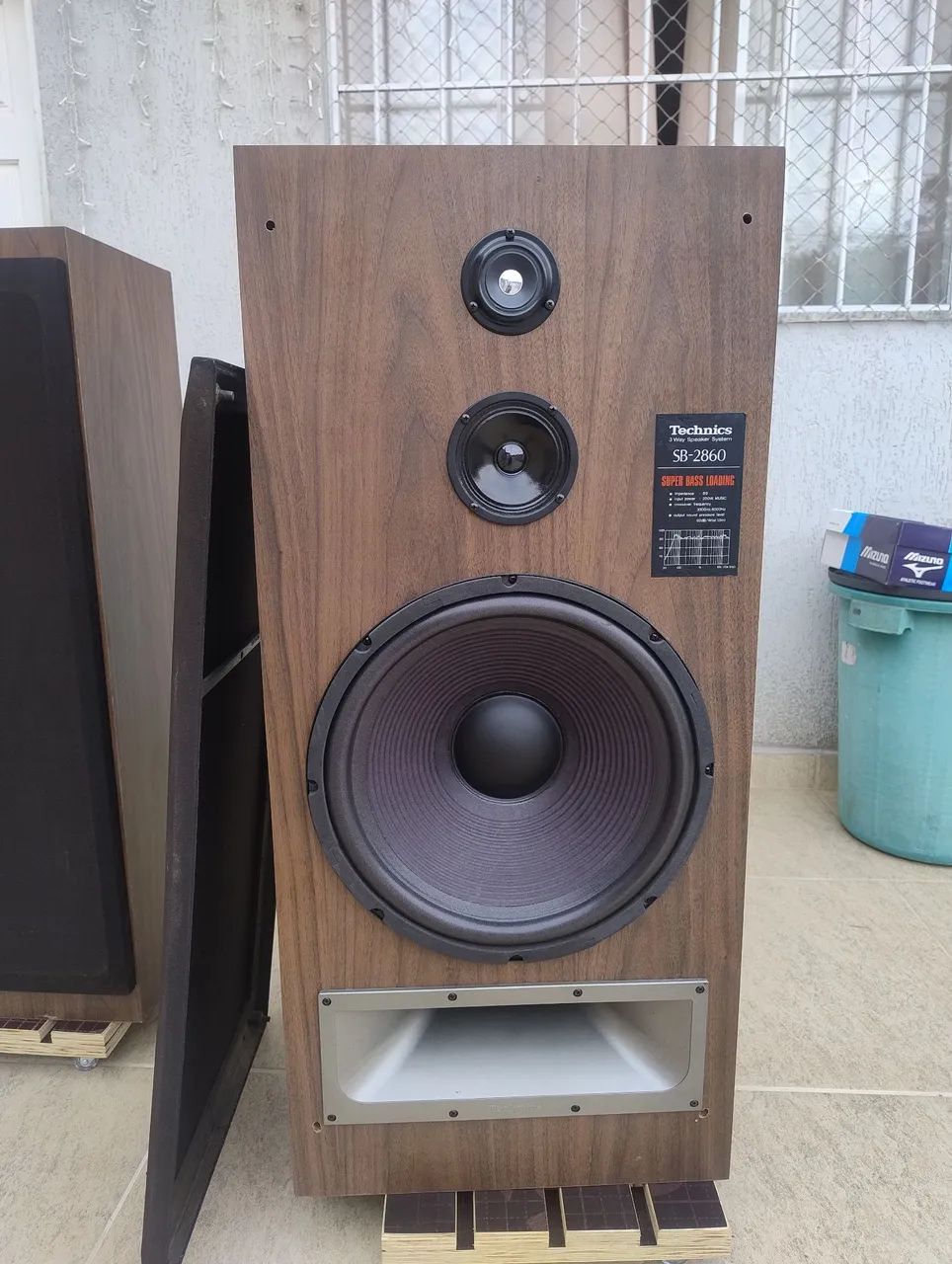 Caixas Technics  - Foto 3