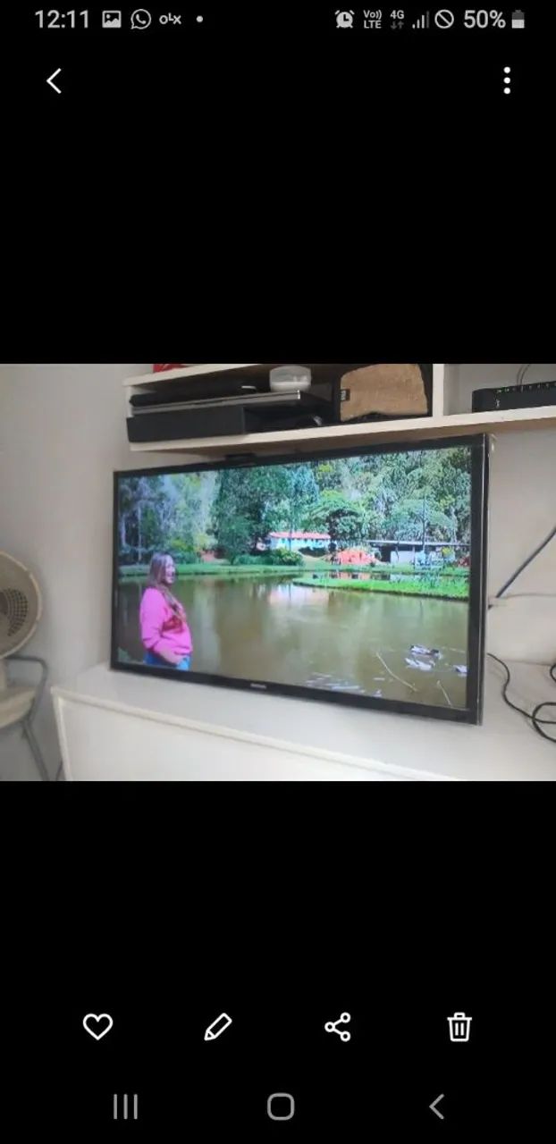 Tv  samsung smart  22 polegadas.  