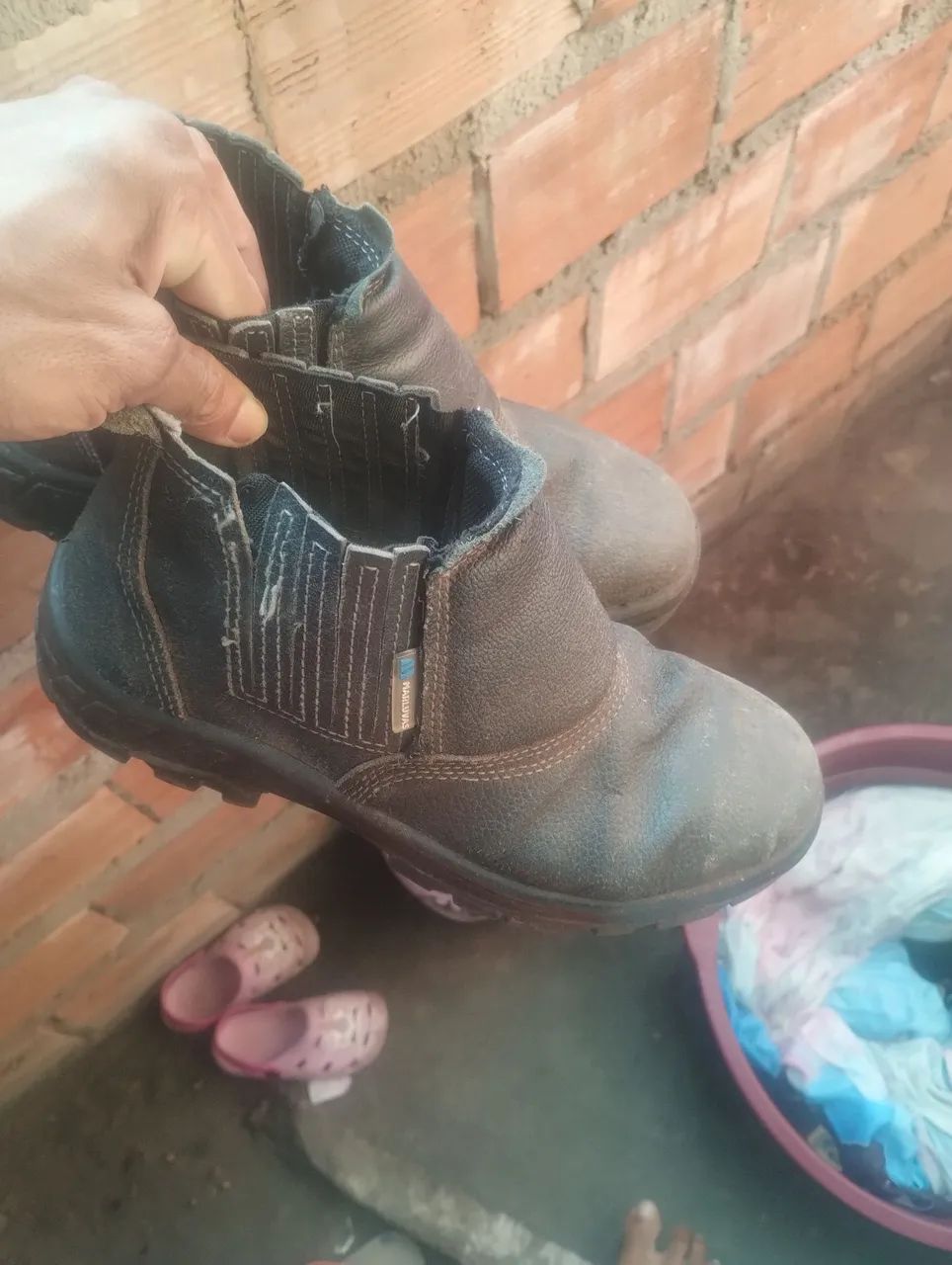 Vendo bota N°42 - Foto 2