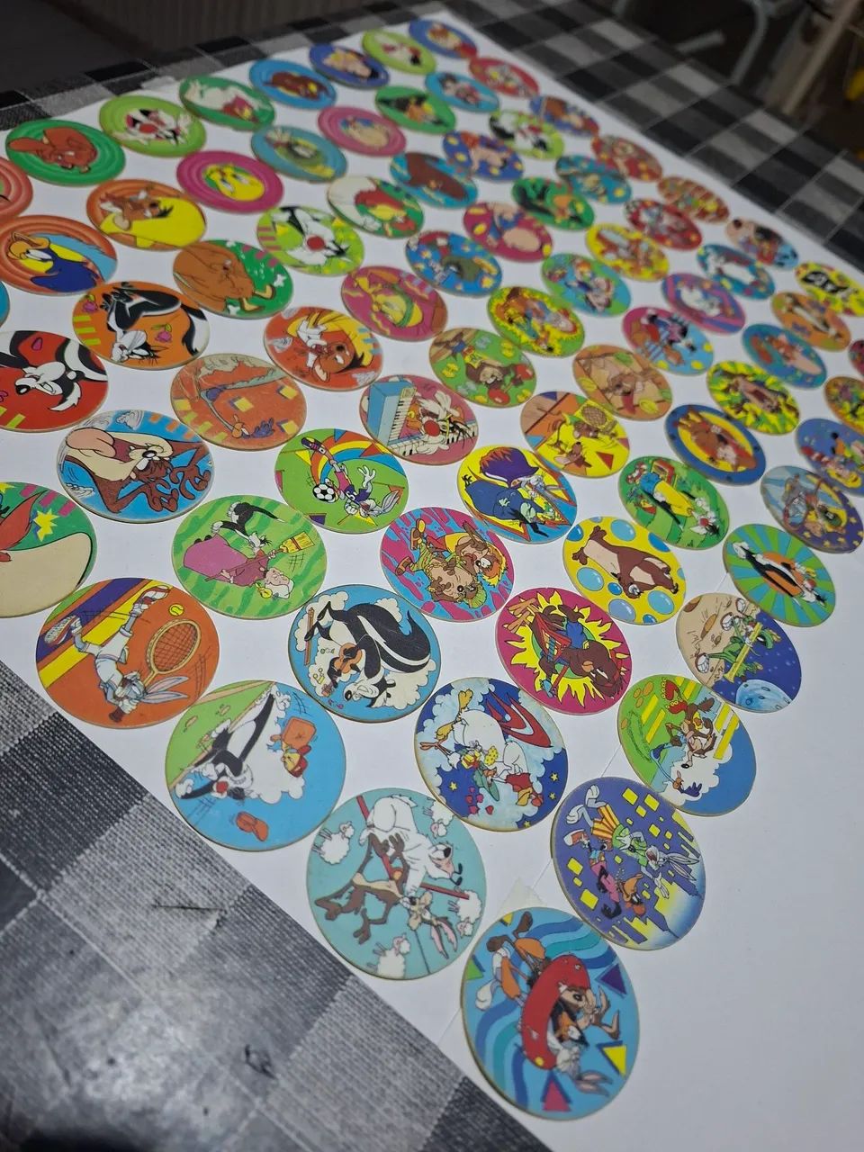 Coleção completa tazos looney tunes  - Foto 2