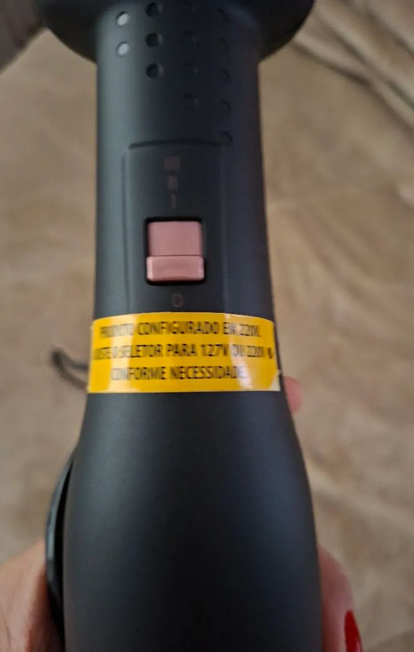 Escova secadora mondial Black rose argan em estado de nova  - Foto 3
