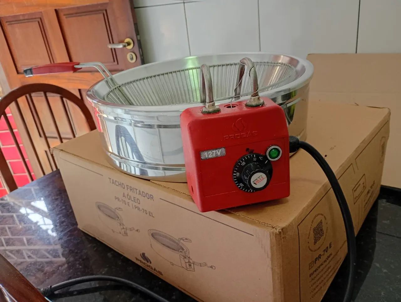 Fritadeira elétrica Progras 7 litros 