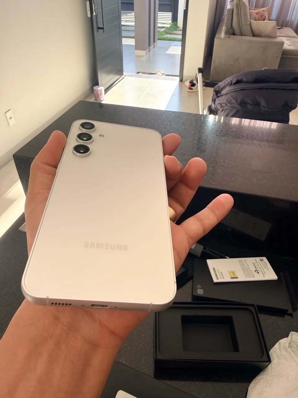Samsung Galaxy S23 FE 256GB - Branco - Foto 5