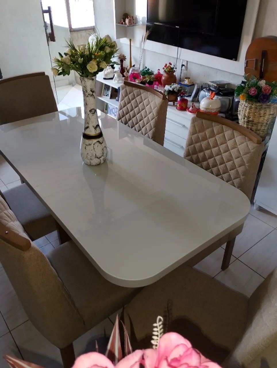 Mesa de jantar quadrado e sofá  - Foto 5
