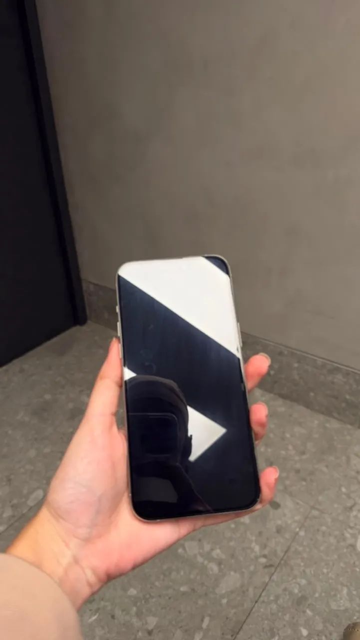 iPhone 15 Pro Max 256GB - Foto 4