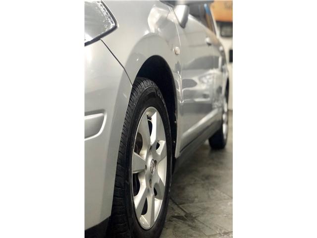 Nissan Tiida 1.8 s 16v gasolina 4p manual - Foto 6